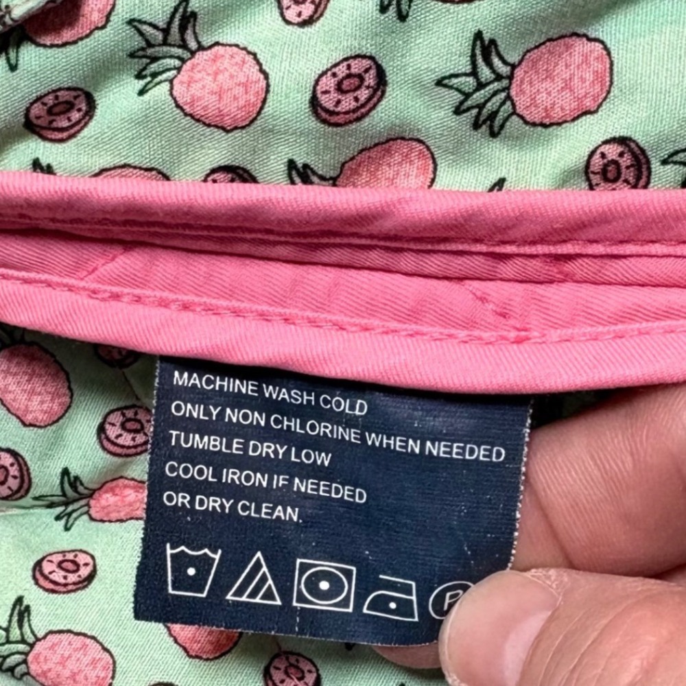 Vineyard Vines Quilted Pink Jacket Pineapple Print Lining Women's XSmall - Picture 10 of 11